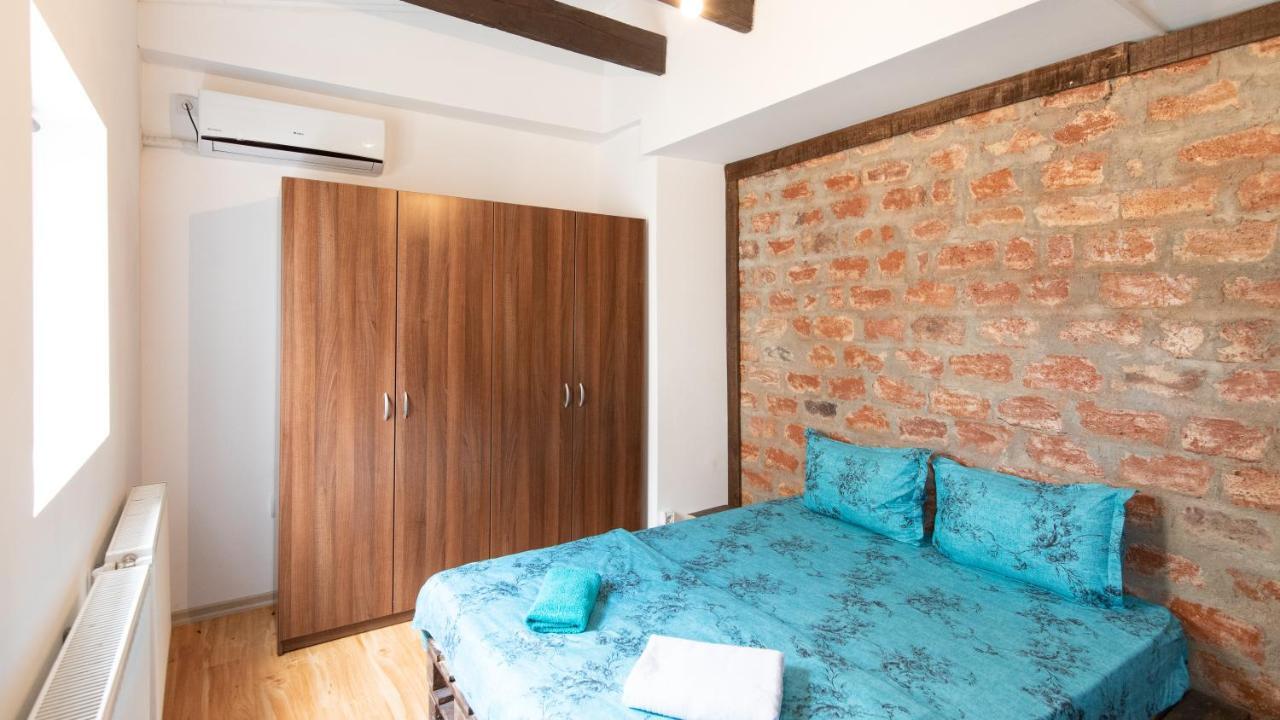 Nicole'S Dorobanti Studio Bucureşti Ngoại thất bức ảnh