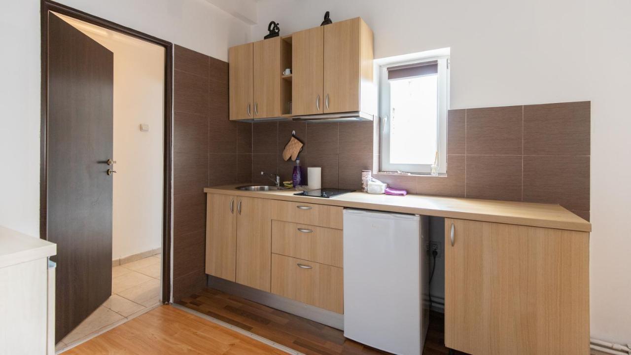 Nicole'S Dorobanti Studio Bucureşti Ngoại thất bức ảnh